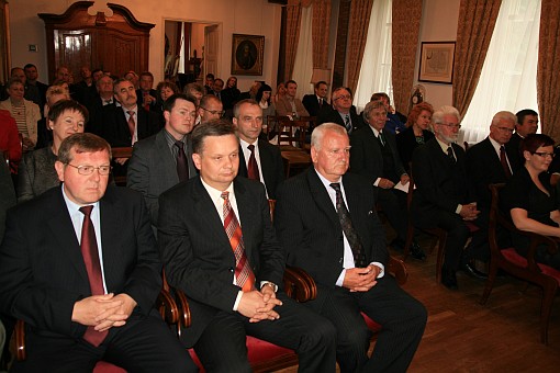 firmaroku2009-009