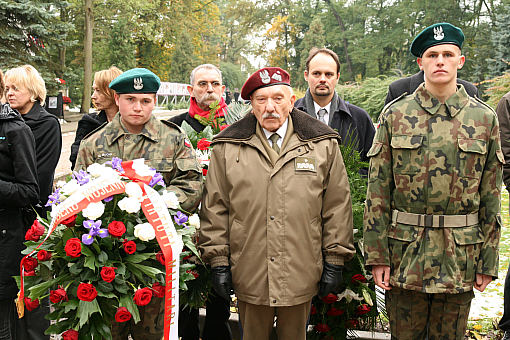 gen Komornicki02